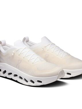 On Running Zendaya x Cloudtilt Moon White Frost Size 10 Men